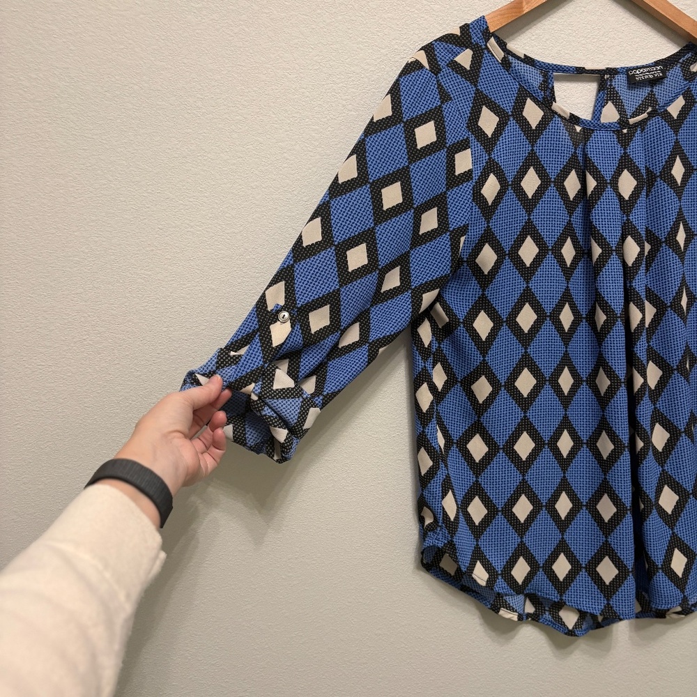 Papermoon Pleated Geometric Blouse Blue Black Cream Large EUC - Picture 6 of 9